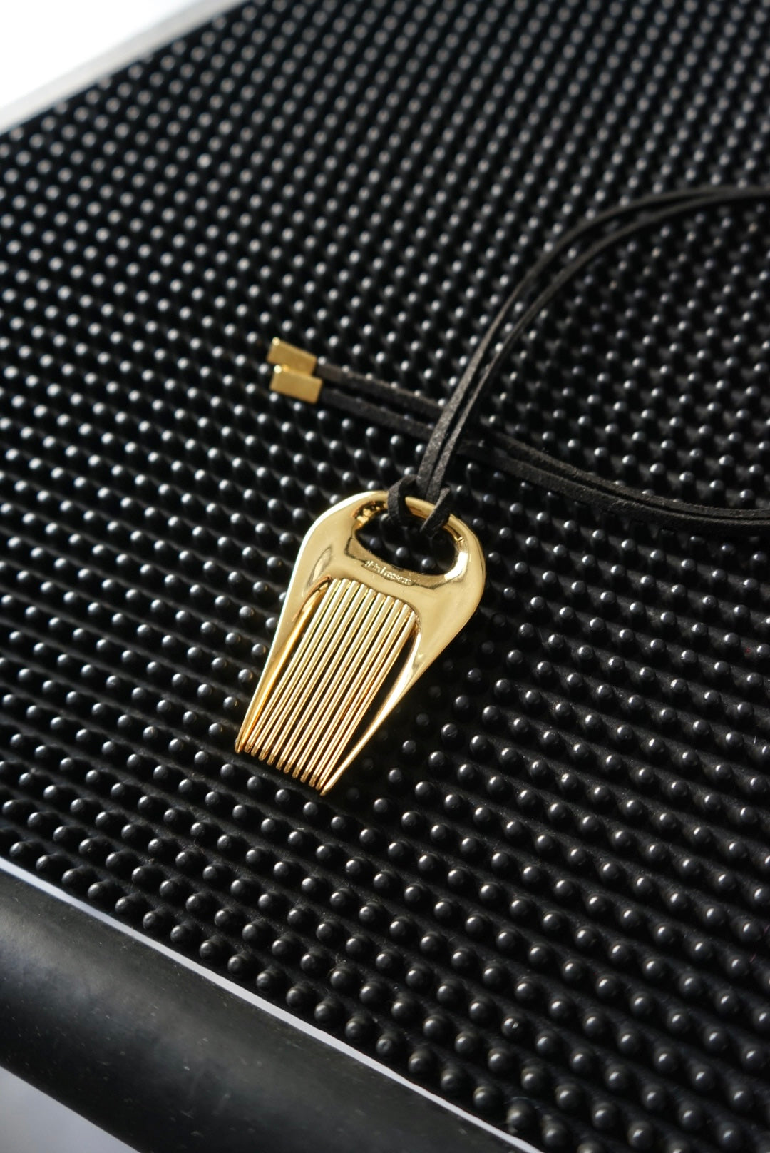 【third reasons】Hair comb on string