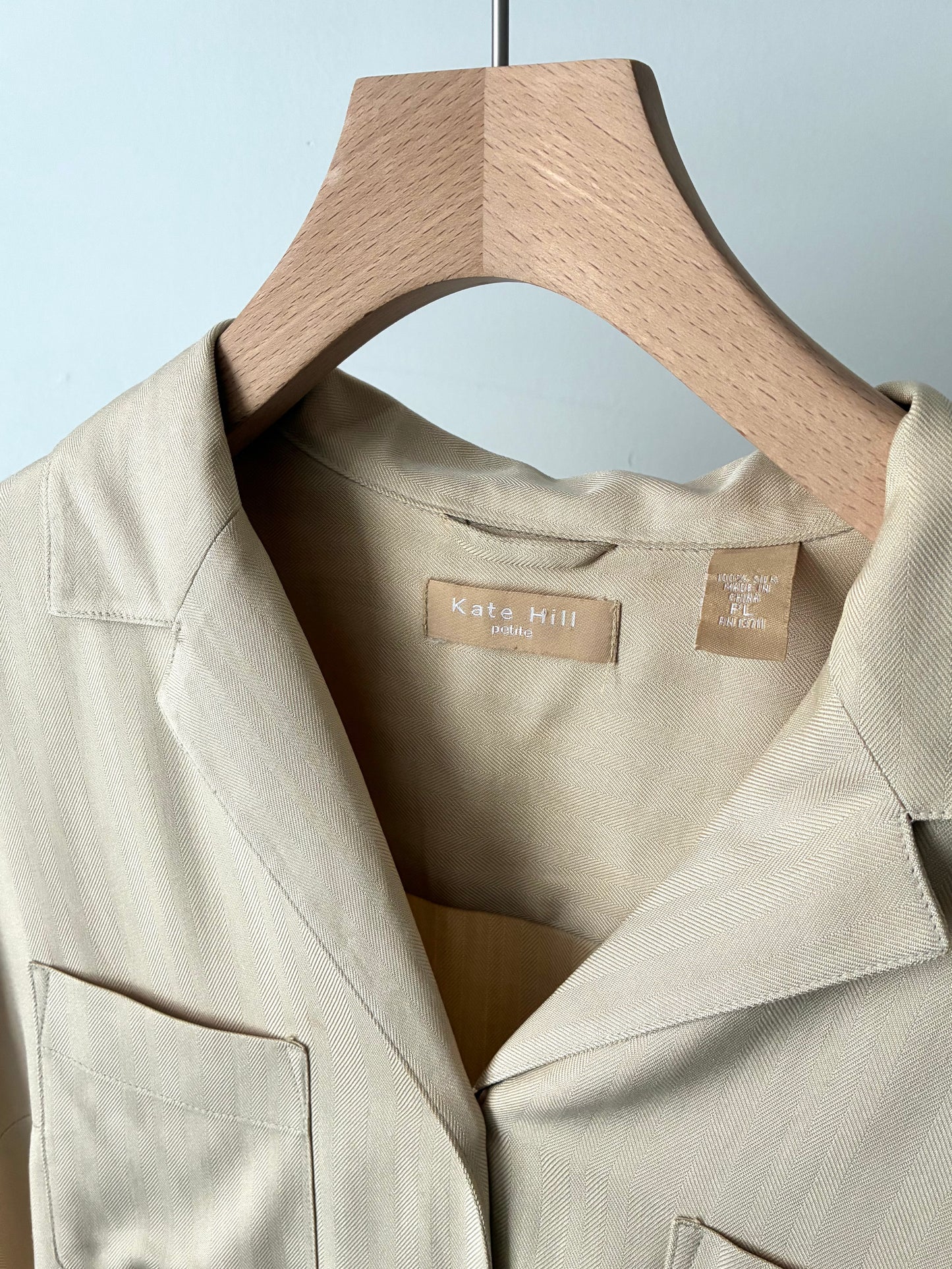 Silk half sleeve open collar shirt