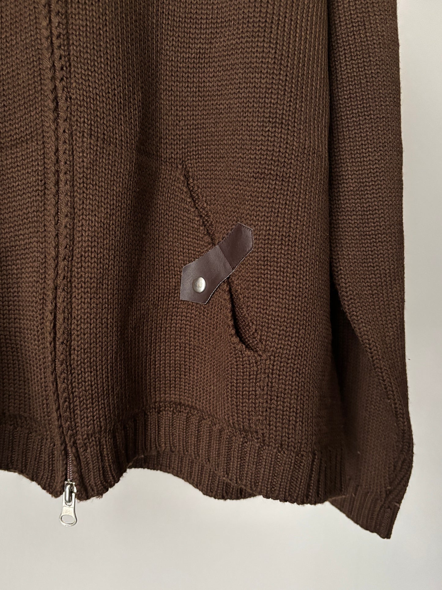 Zip-up knit top made in Italy