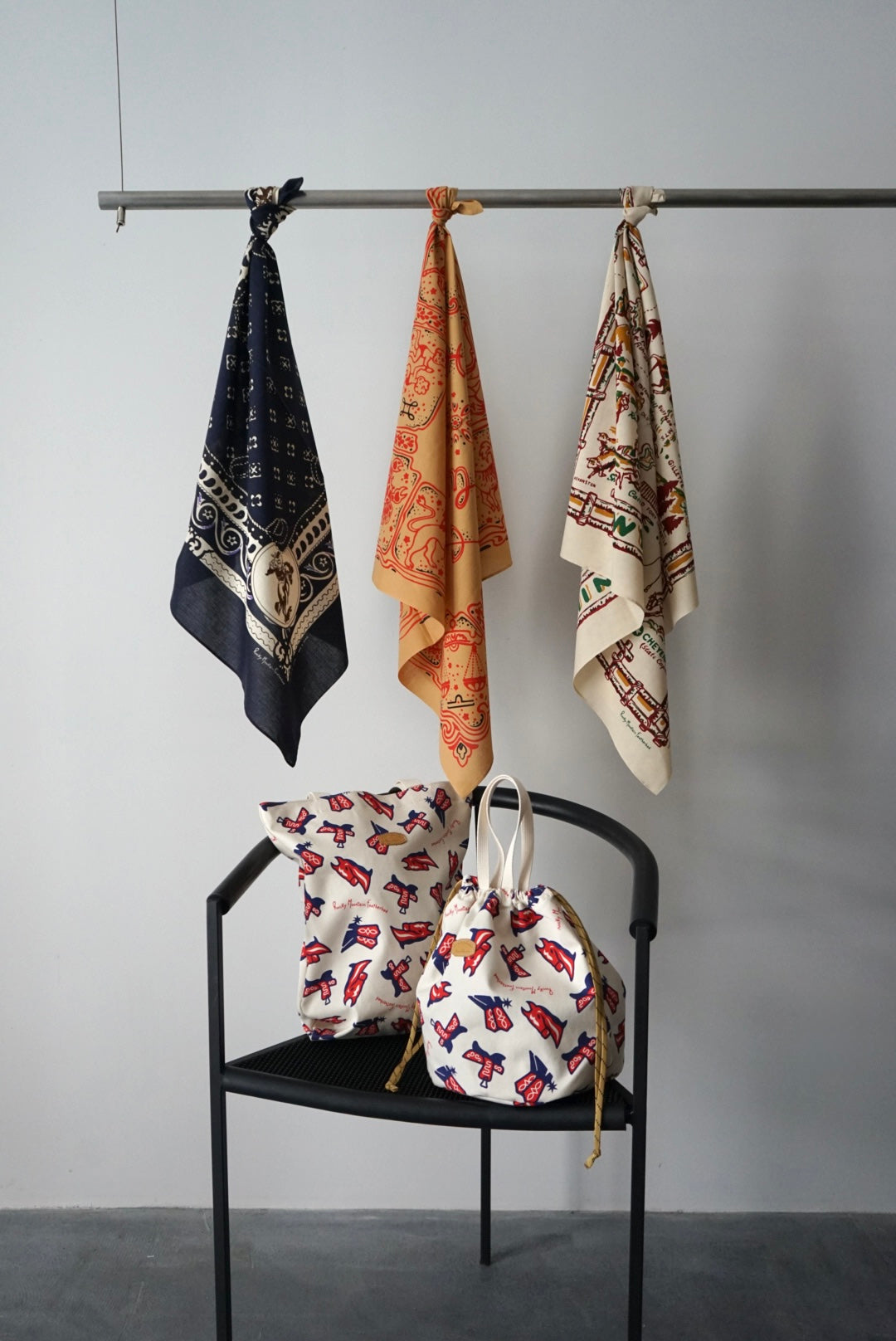 【Rocky Mountain Featherbed】Scarf wyoming