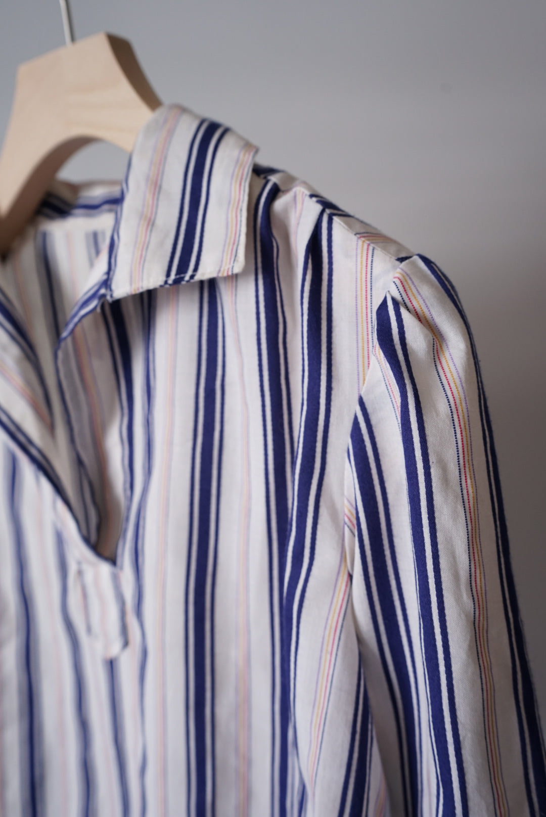 Stripe pullover shirt