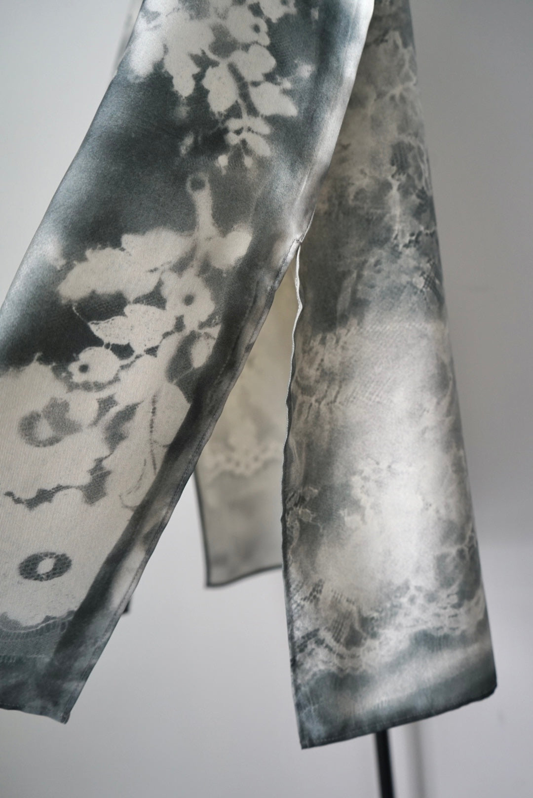 【EUCHRONIA】2way Shadow Lace Print Skirt