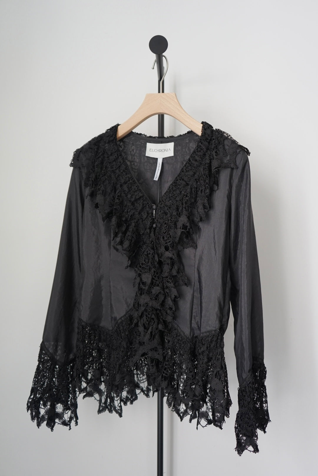 【EUCHRONIA】Original Torsion Lace Blouse -black-