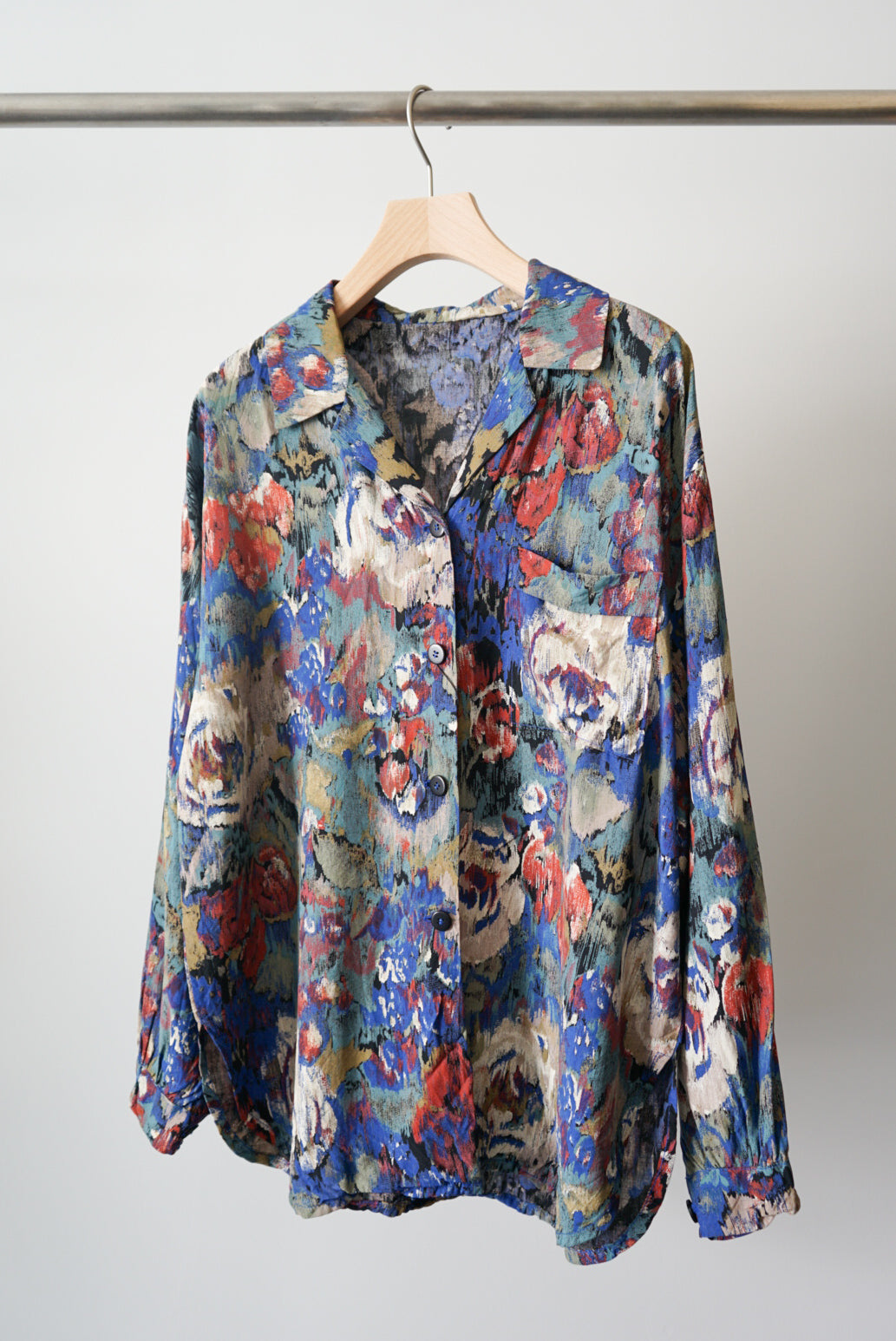 Paint art open collar shirt