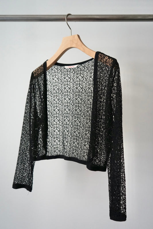 Buttonless lace cardigan