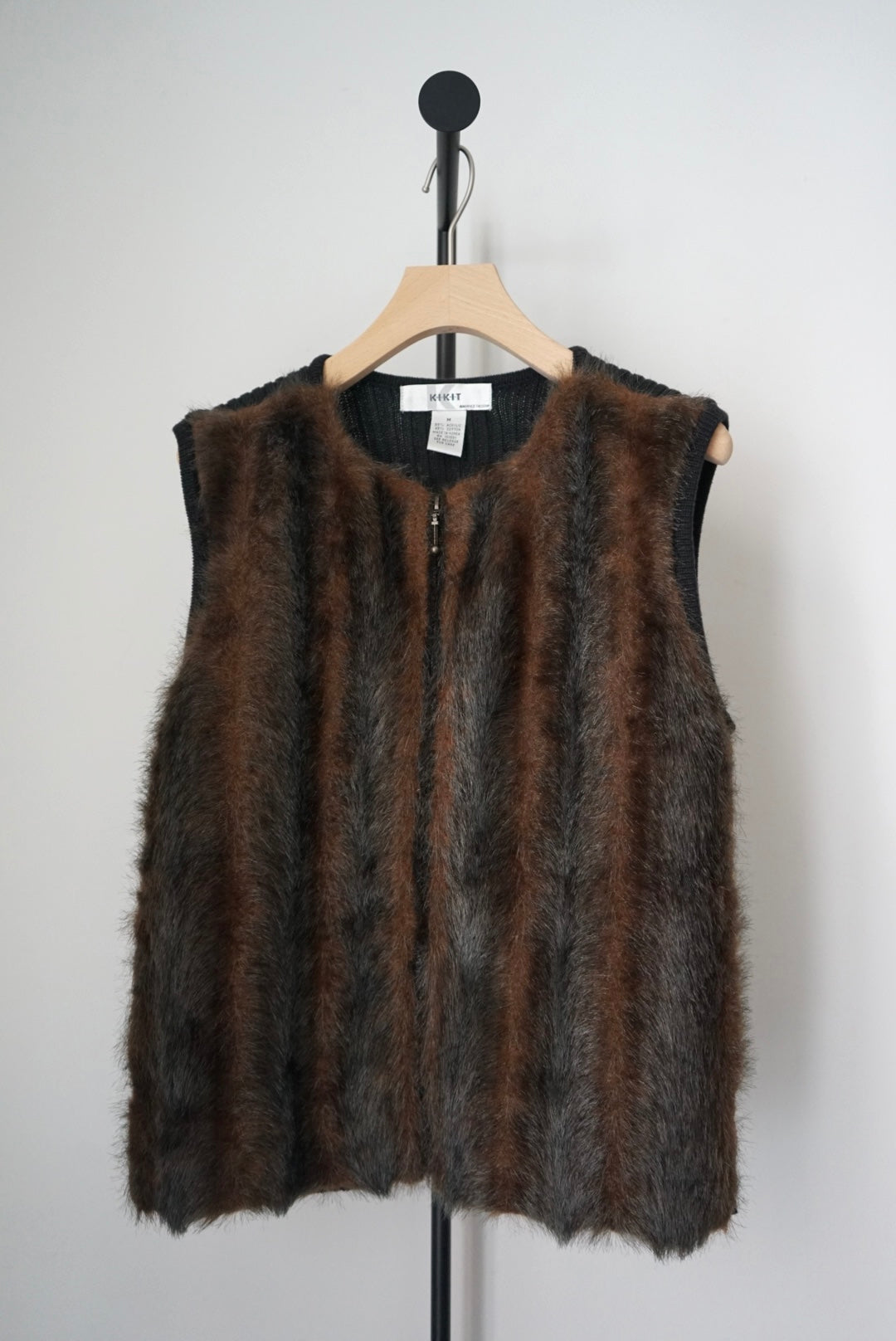 Fake fur vest