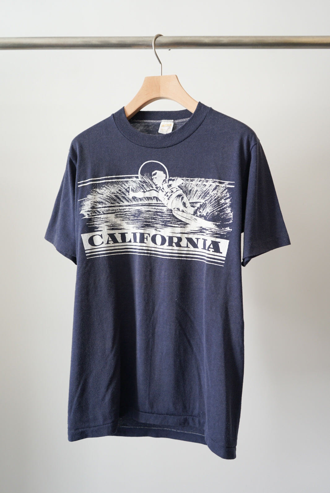 Wake bording print tee