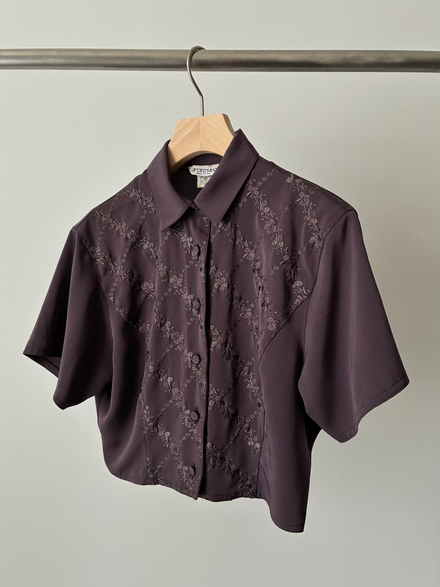 Embroidery design shirt made in ITALY