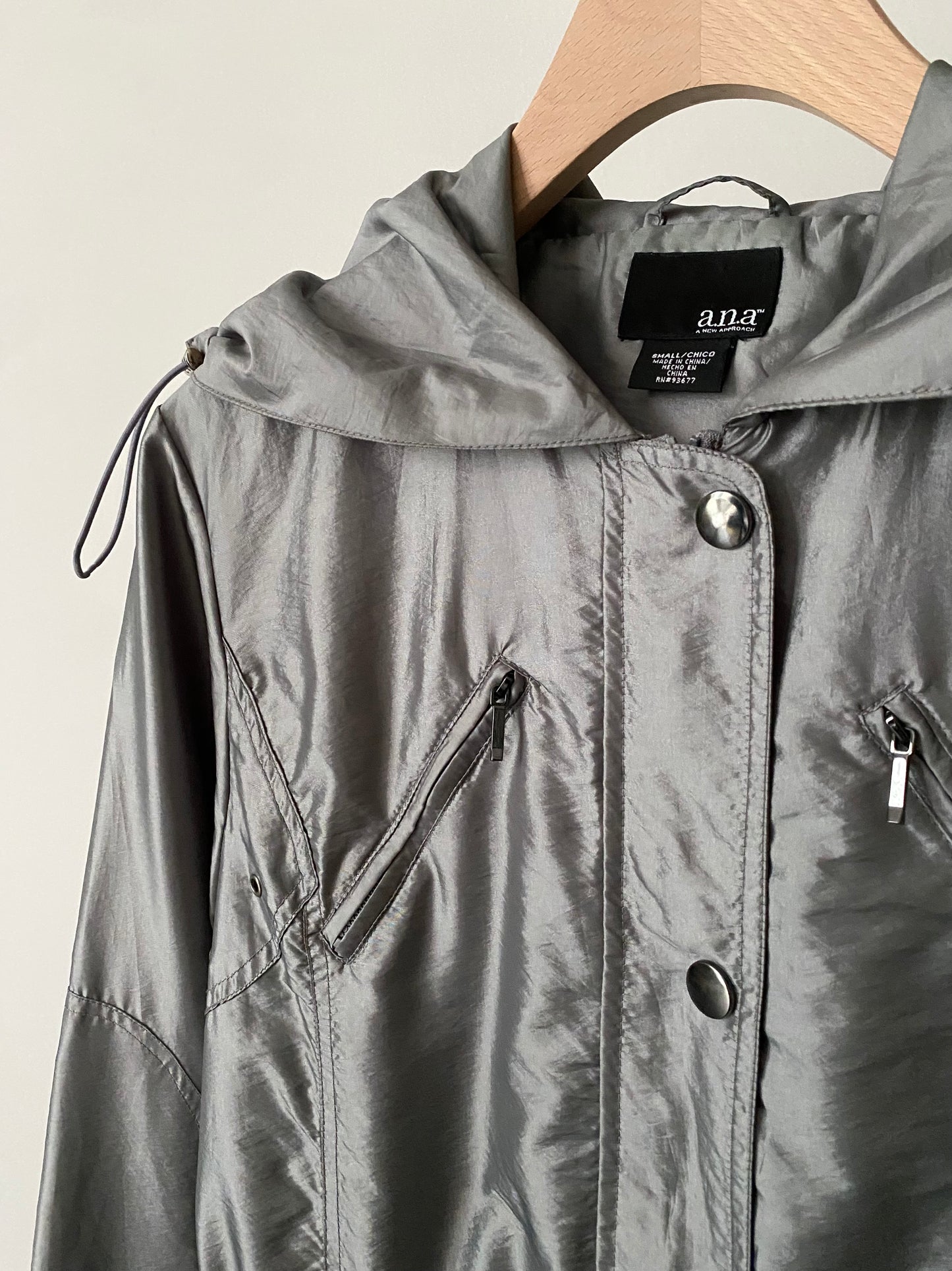 Metalic code adjuster jacket