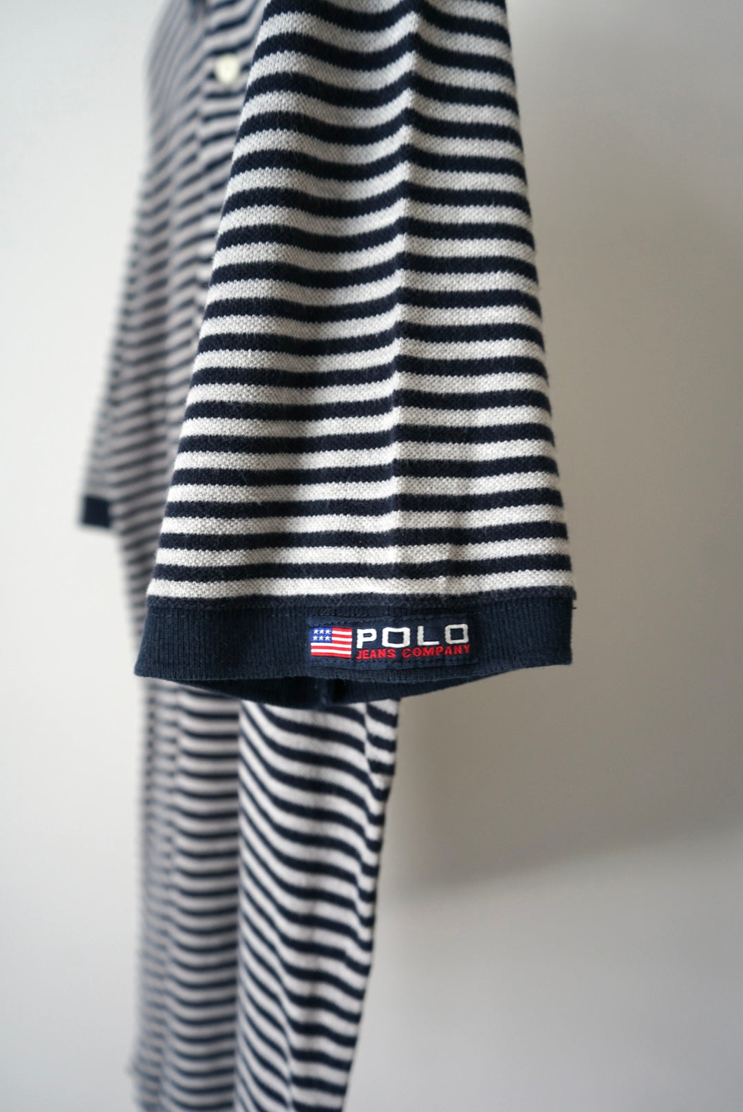 Plain border polo