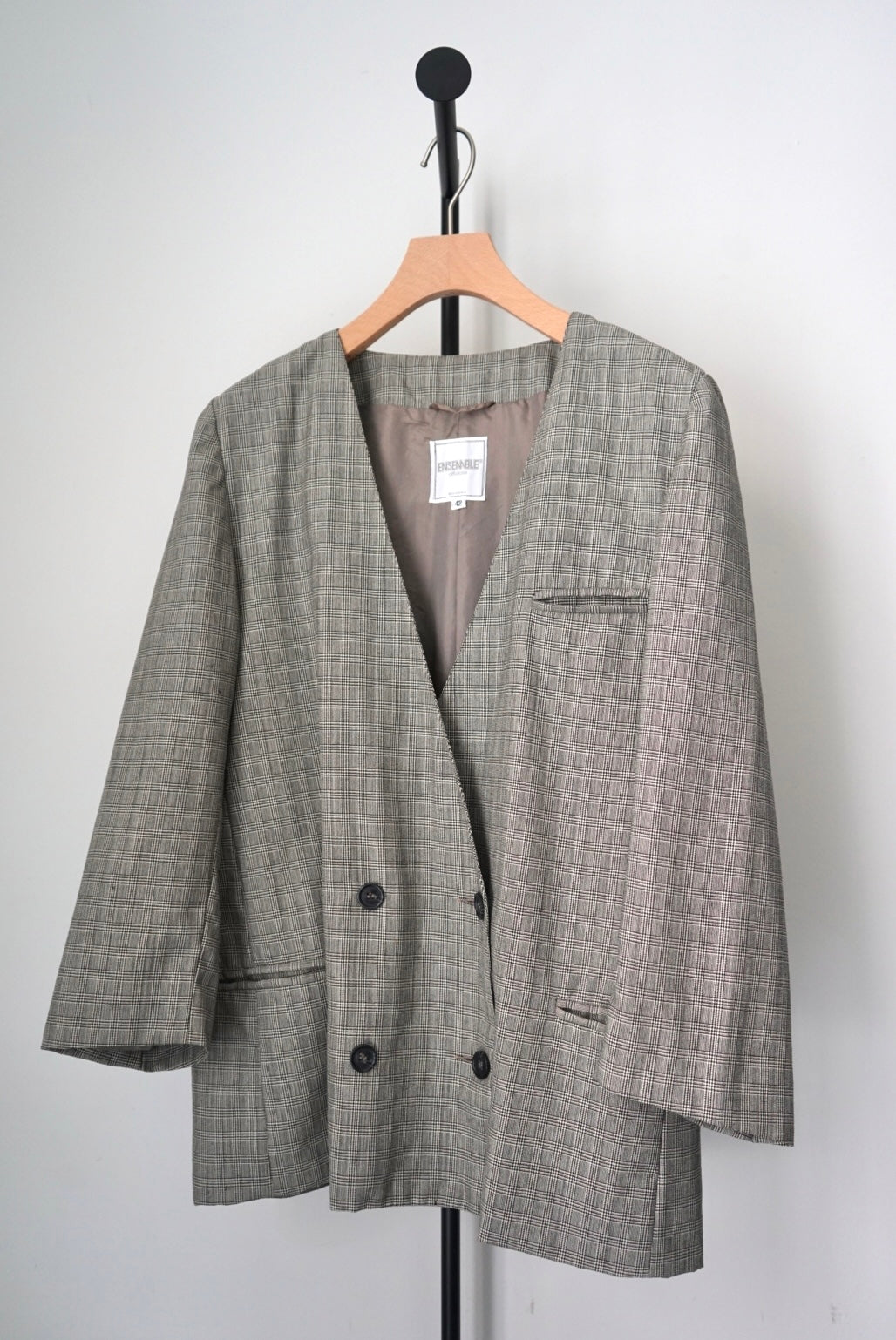 Collarless check jacket made in Italy