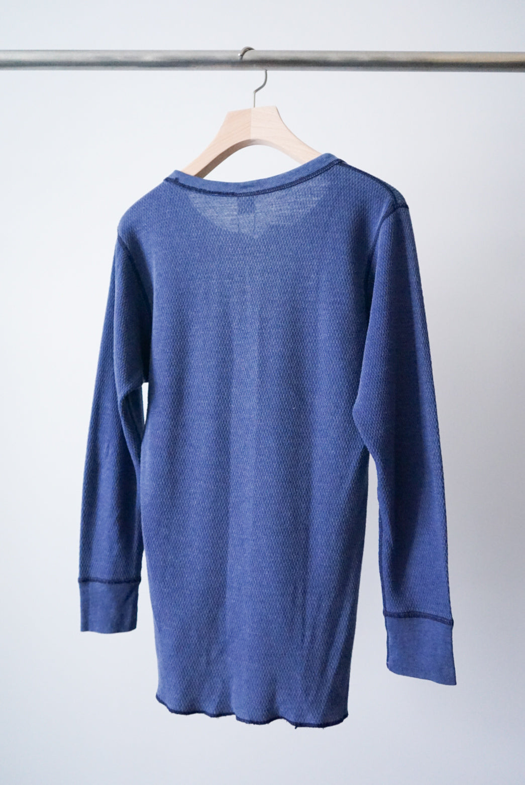 Henry neck indigo thermal