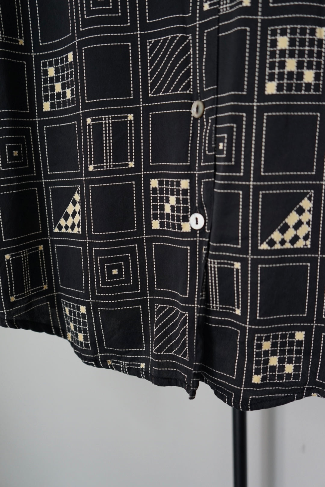 Shapes silk shirts