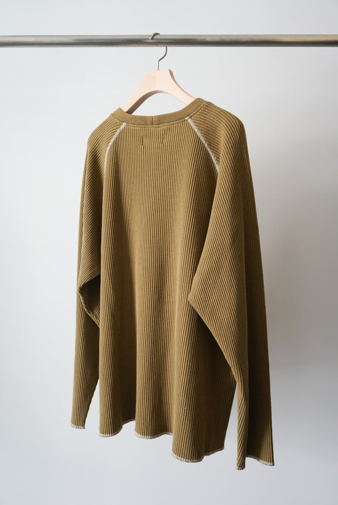 Raglan sleeve waffle l/s tee