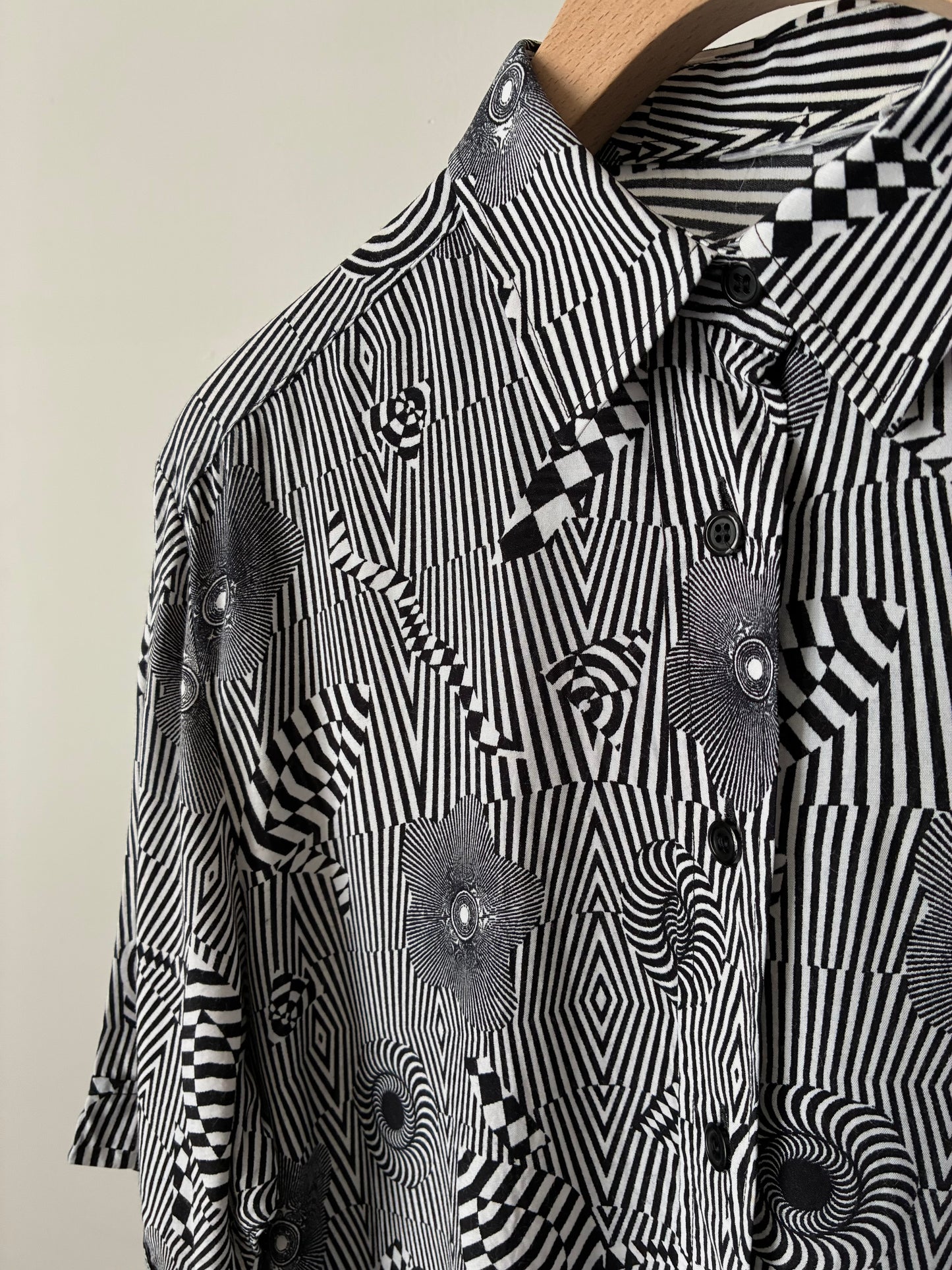 Art print shirt