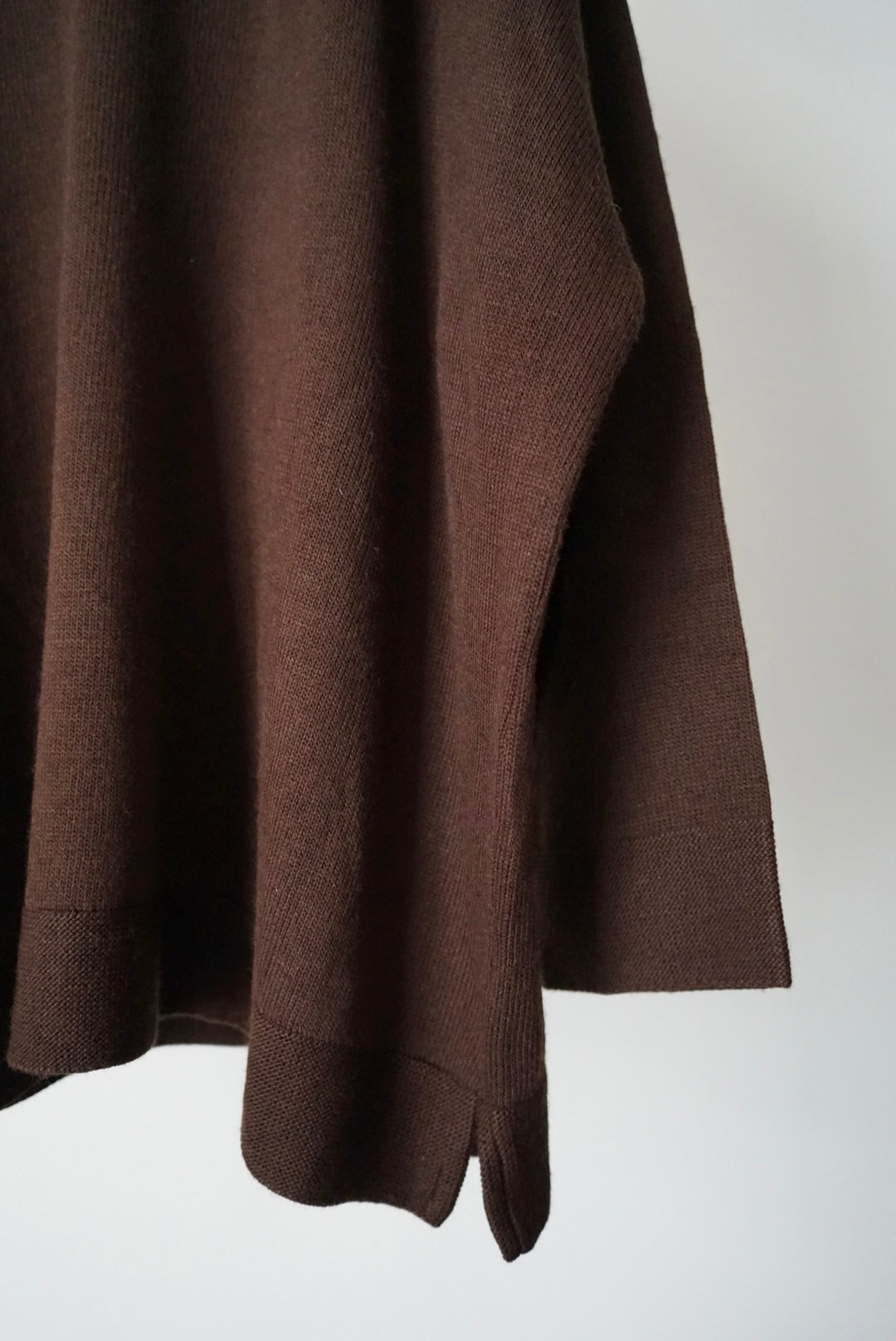 Pleated neck loose knit made in Italy