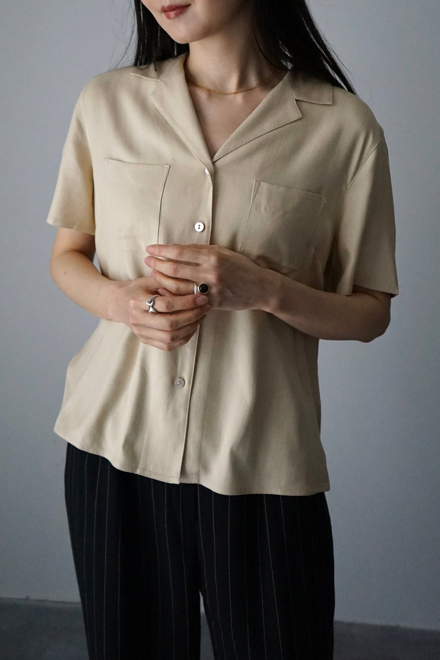 Silk half sleeve open collar shirt