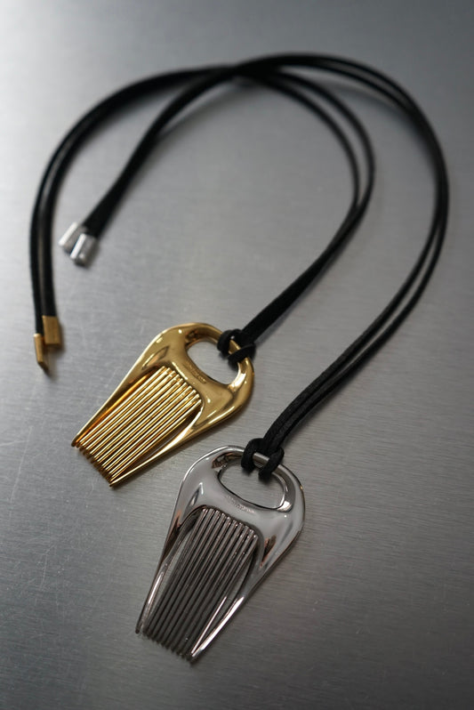 【third reasons】Hair comb on string