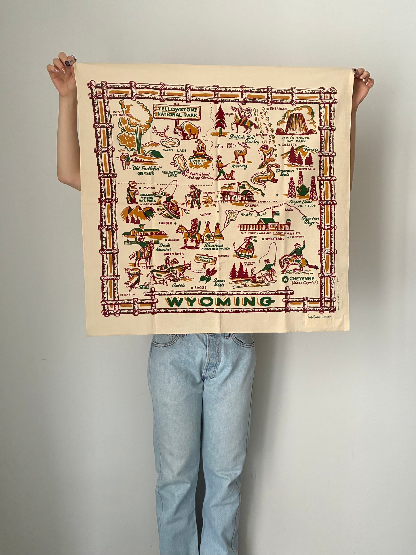 【Rocky Mountain Featherbed】Scarf wyoming