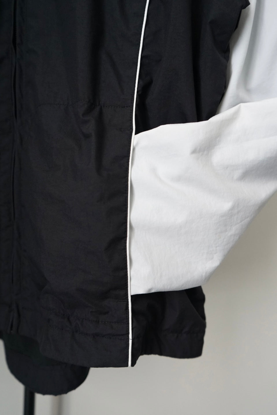 "NIKE" bicolor zipup jacket