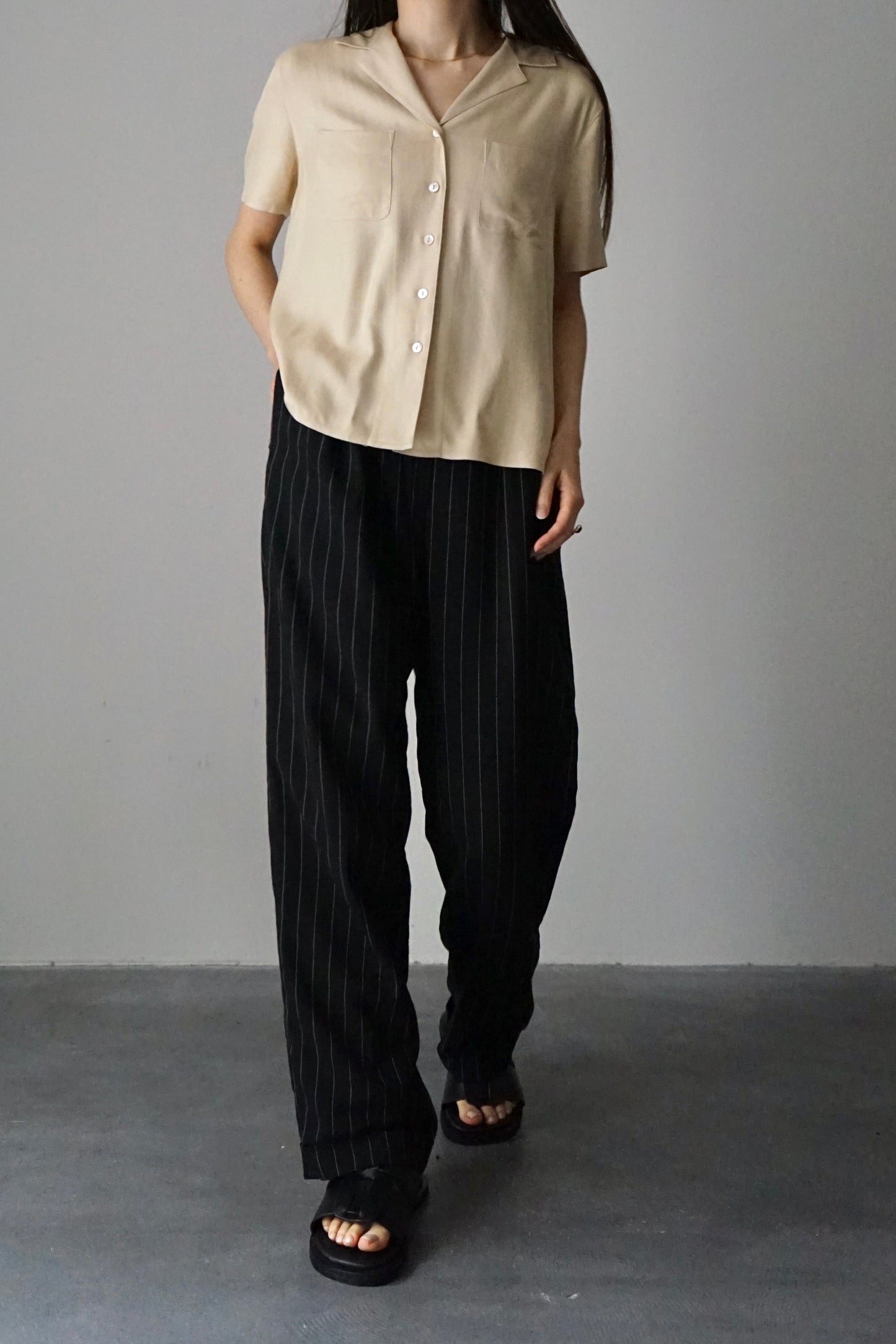 Silk half sleeve open collar shirt