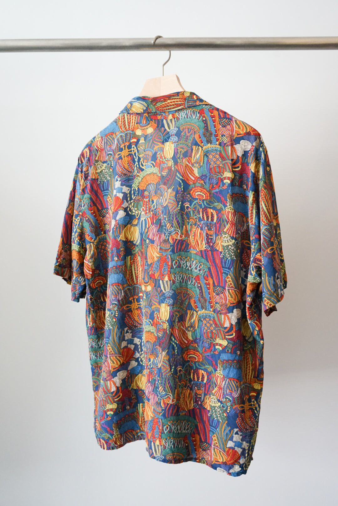 Tassel pattern silk shirt