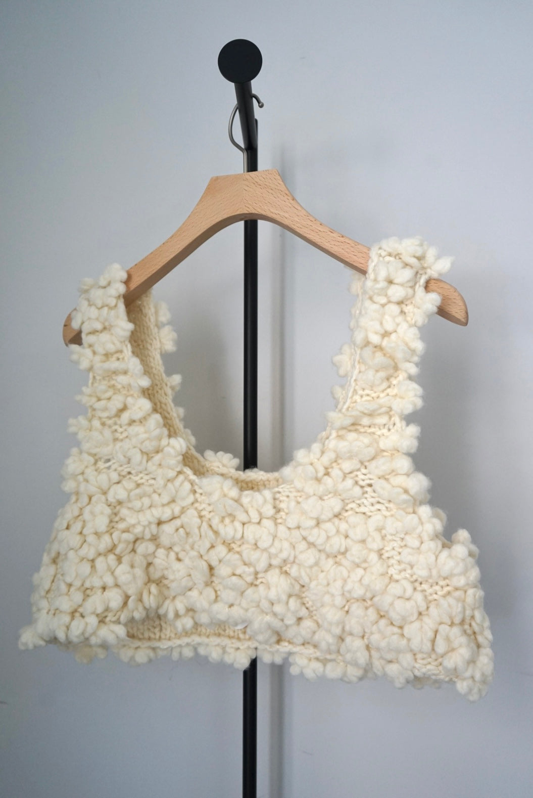【HAKUJI】Hand-knitted vest (ivory)