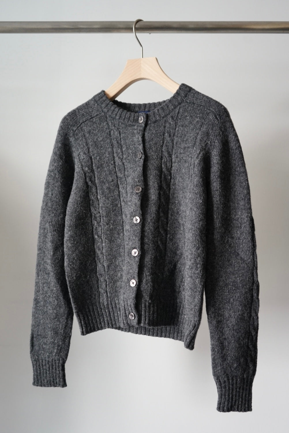 Collarless wool cardigan