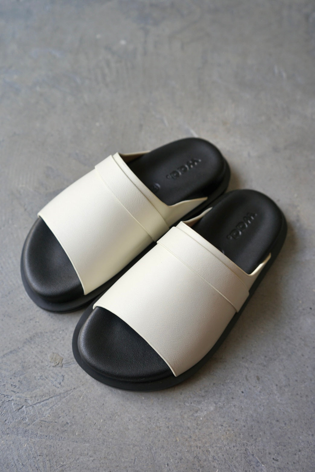 【Waa.studios】BUN SANDALS