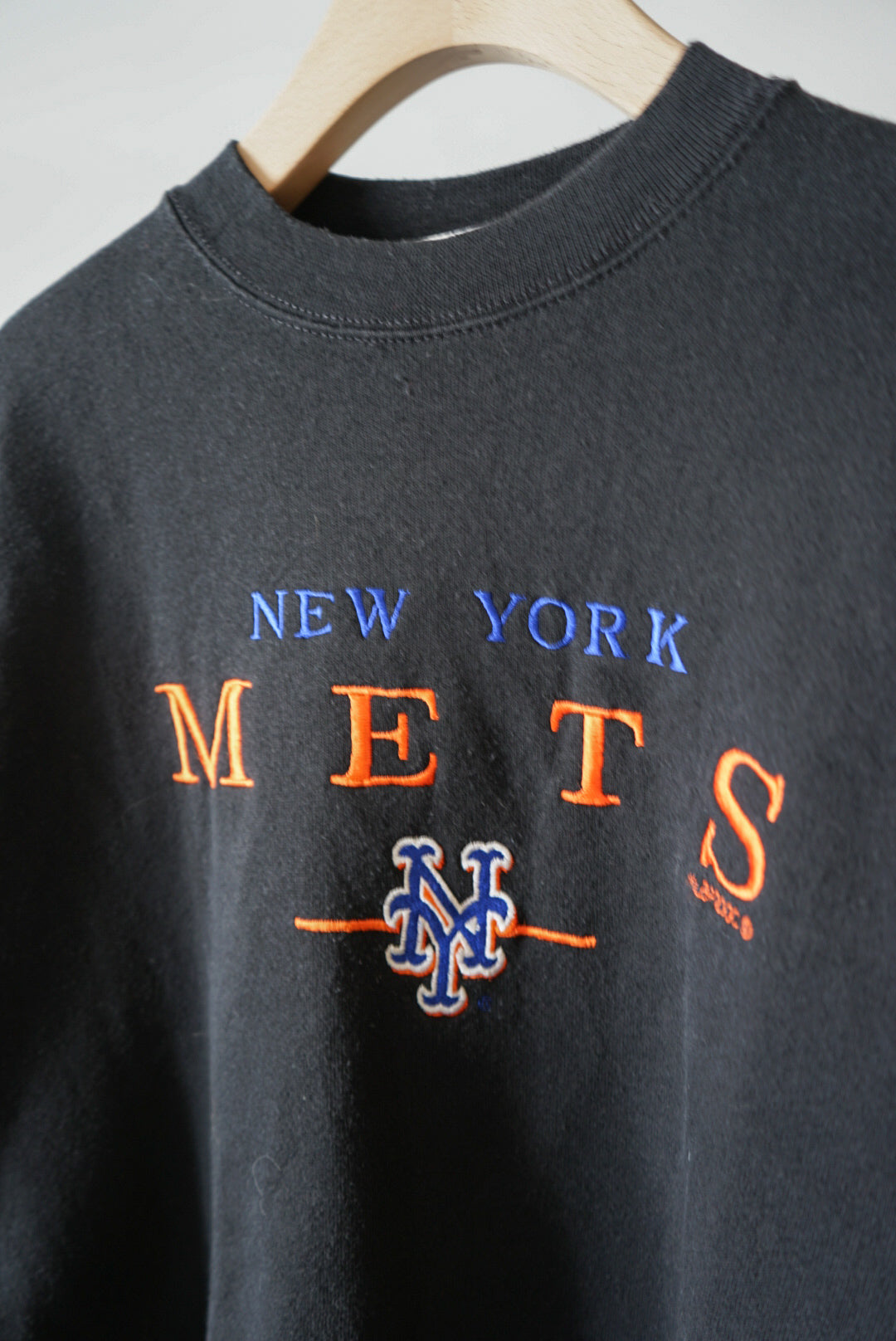 MLB sweat pullover