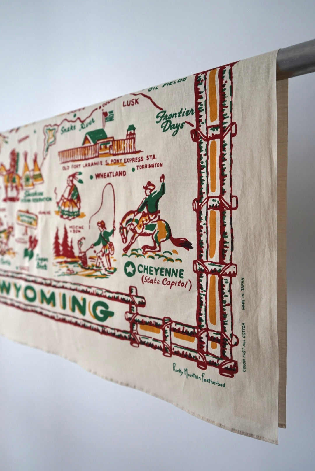 【Rocky Mountain Featherbed】Scarf wyoming