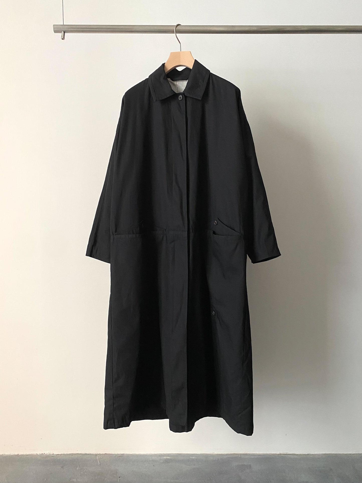 "allegri" design long coat made in Italy