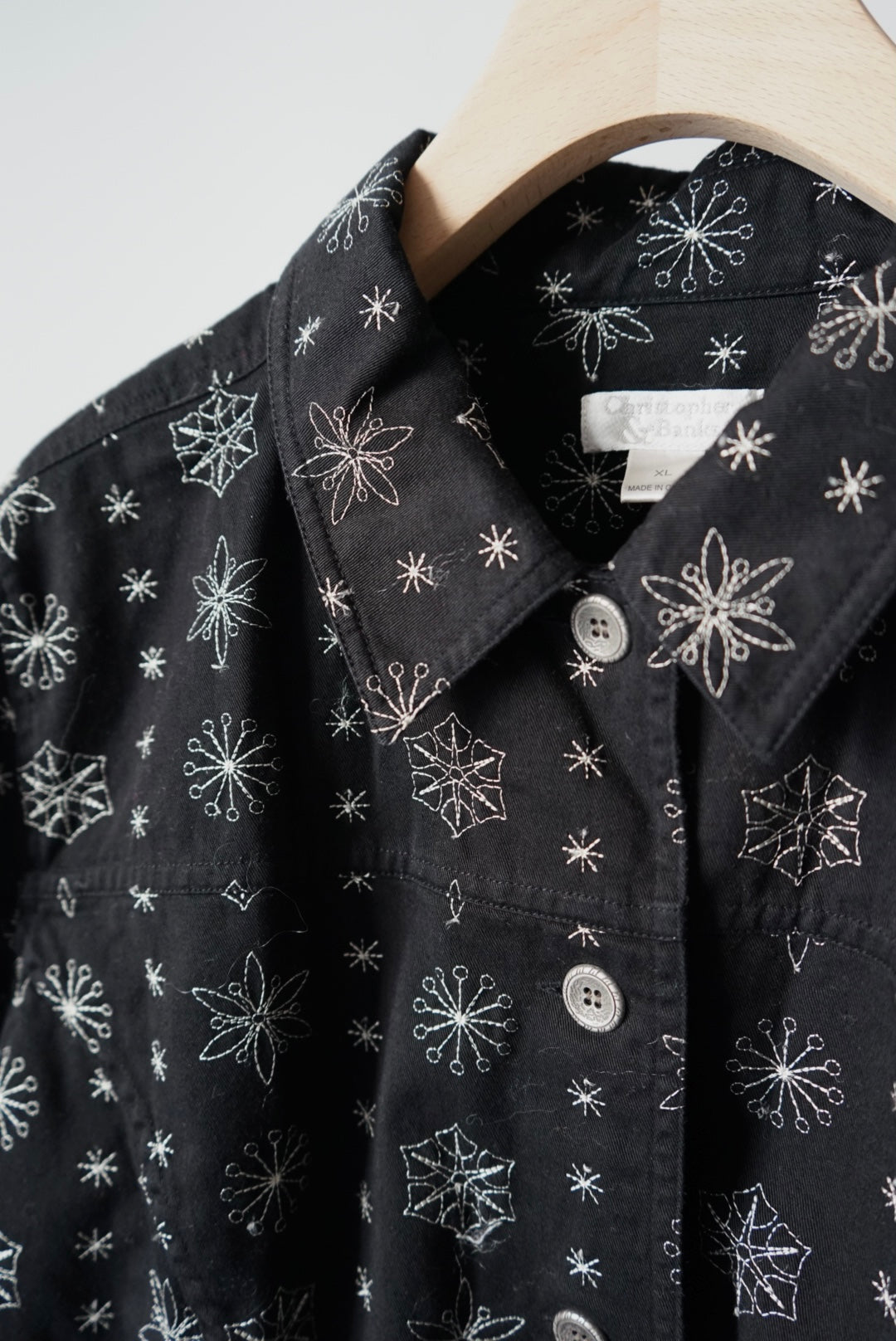 Embroidery tracker jacket