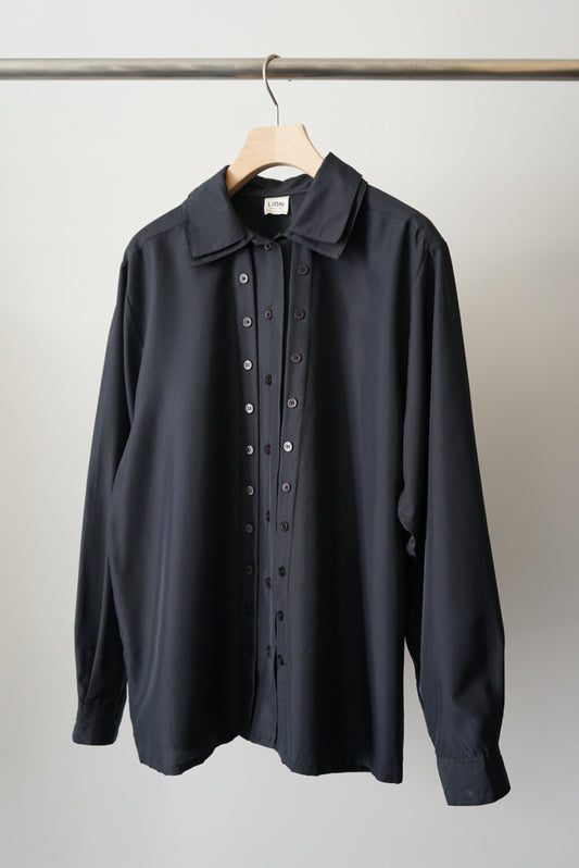 Double collar buttons shirt