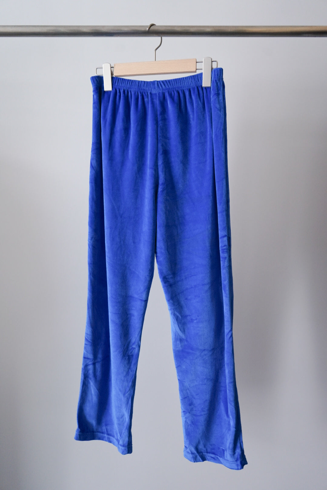 Blue velvet easy pant