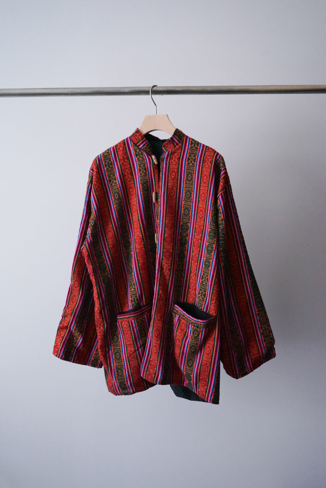 Embroidery toggle shirt jacket