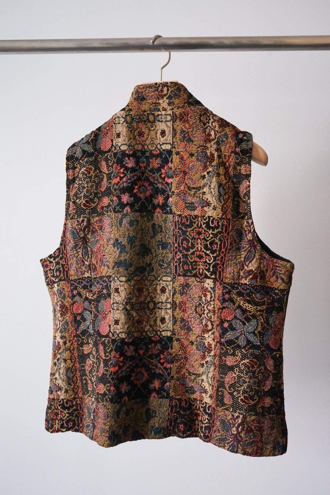 Jacquard vest