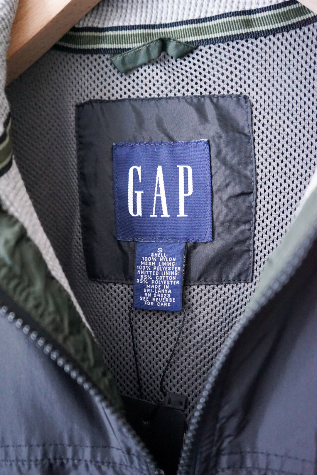 GAP tech nylon vest