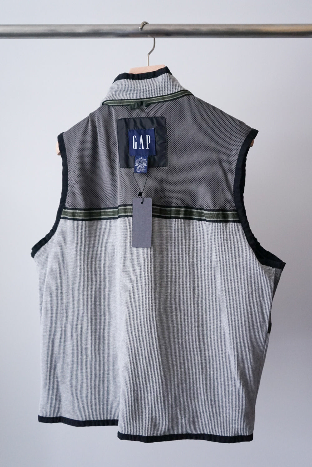 GAP tech nylon vest