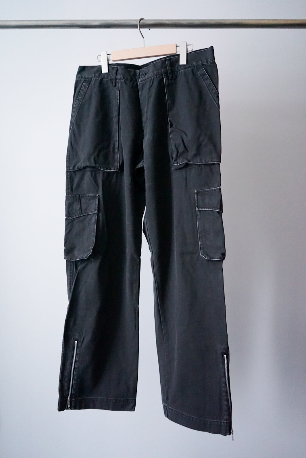 6 pockets resin coating pant