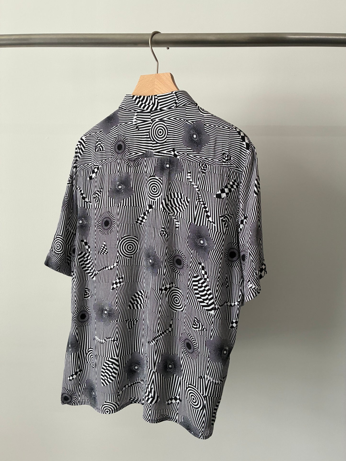 Art print shirt