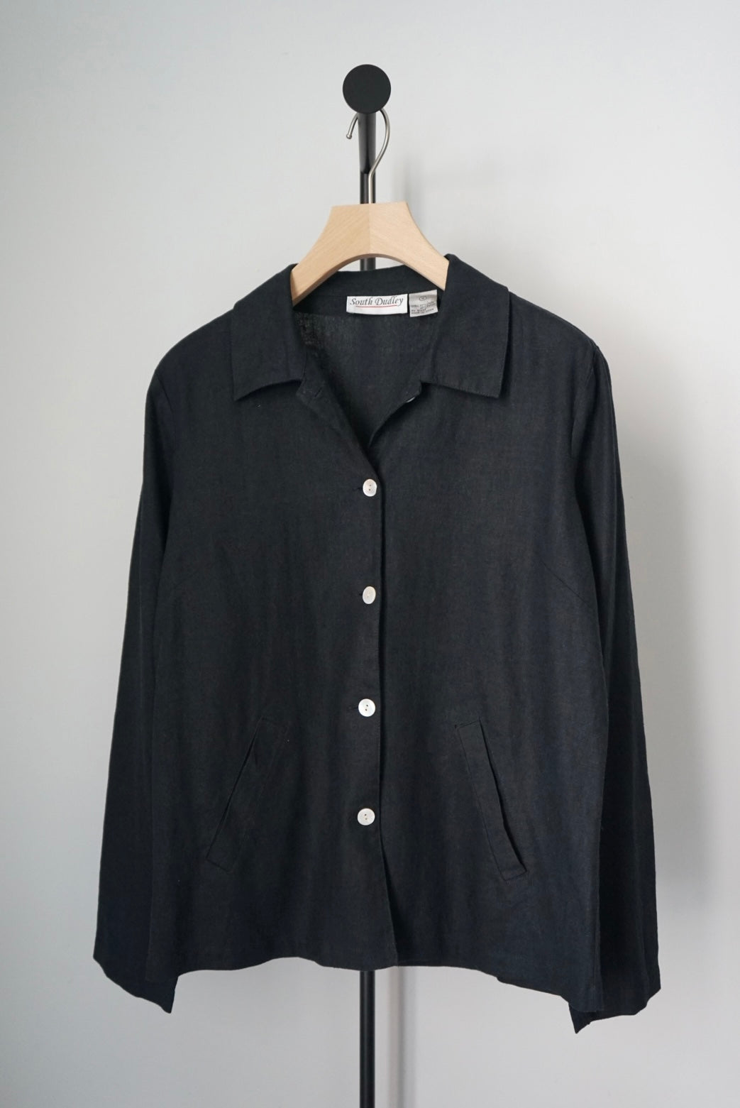 Linen rayon shirt jacket with pocket
