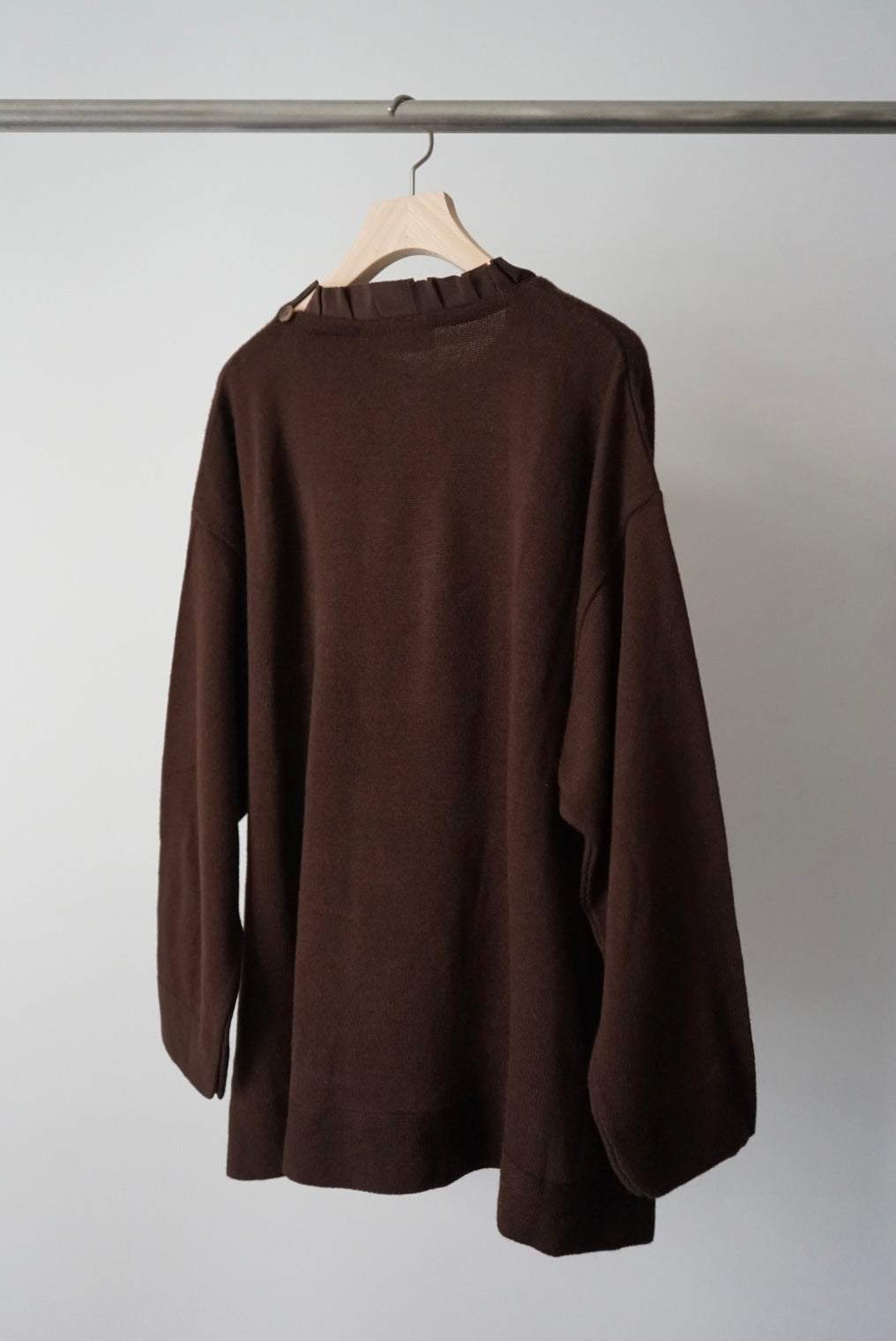 Pleated neck loose knit made in Italy