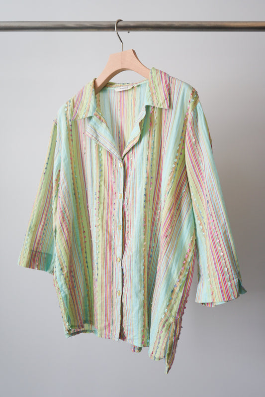 Mini fringe design shirt